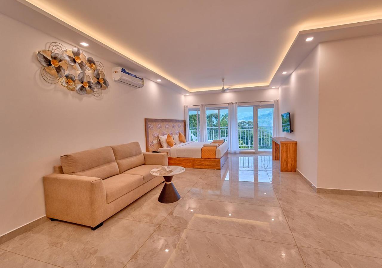 Ice Mist Pool Resort Munnar By Voye Homes Екстер'єр фото