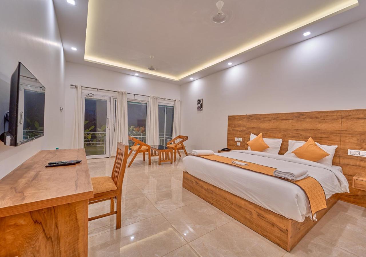 Ice Mist Pool Resort Munnar By Voye Homes Екстер'єр фото