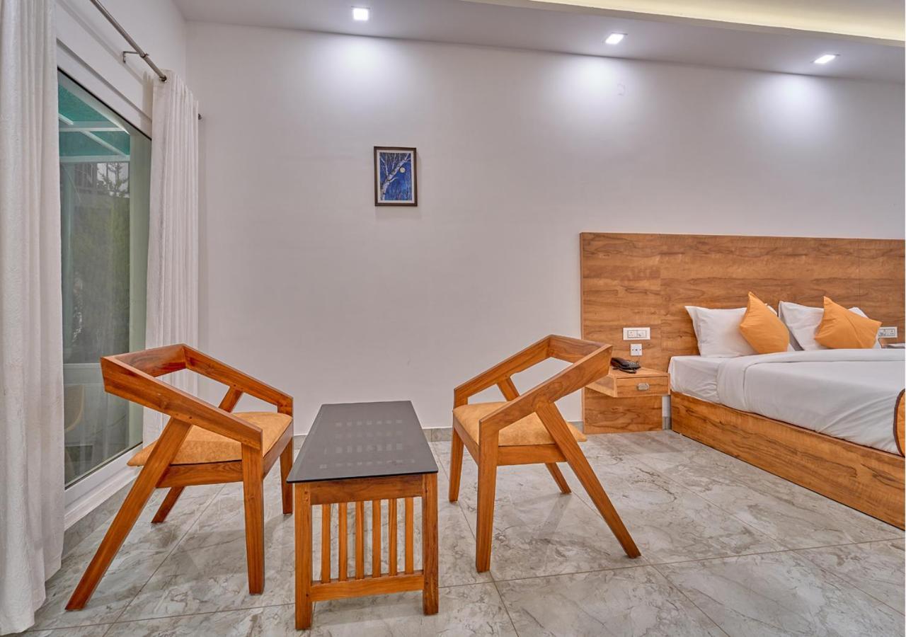 Ice Mist Pool Resort Munnar By Voye Homes Екстер'єр фото