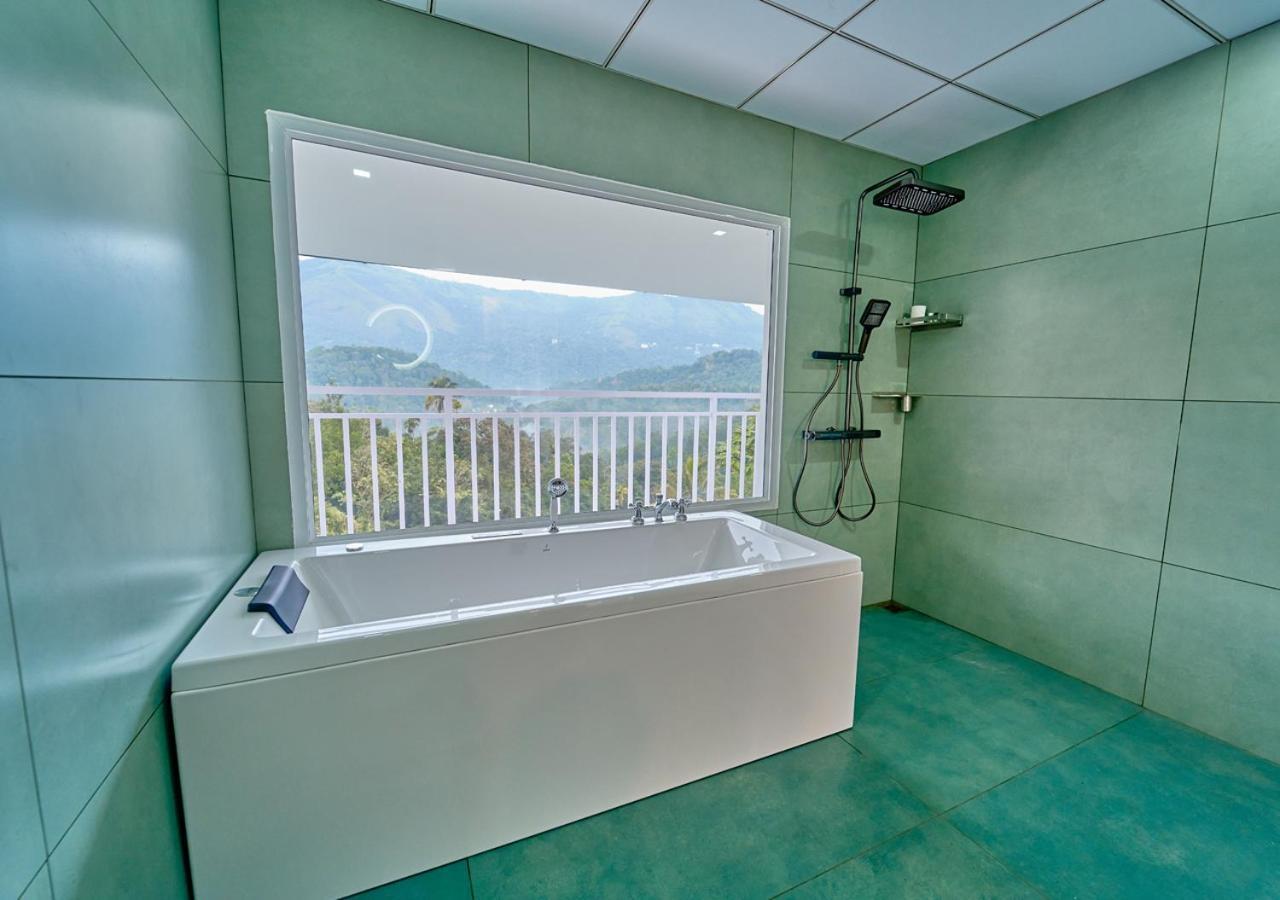 Ice Mist Pool Resort Munnar By Voye Homes Екстер'єр фото